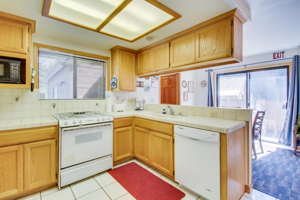 Cabin at Stateline Main image